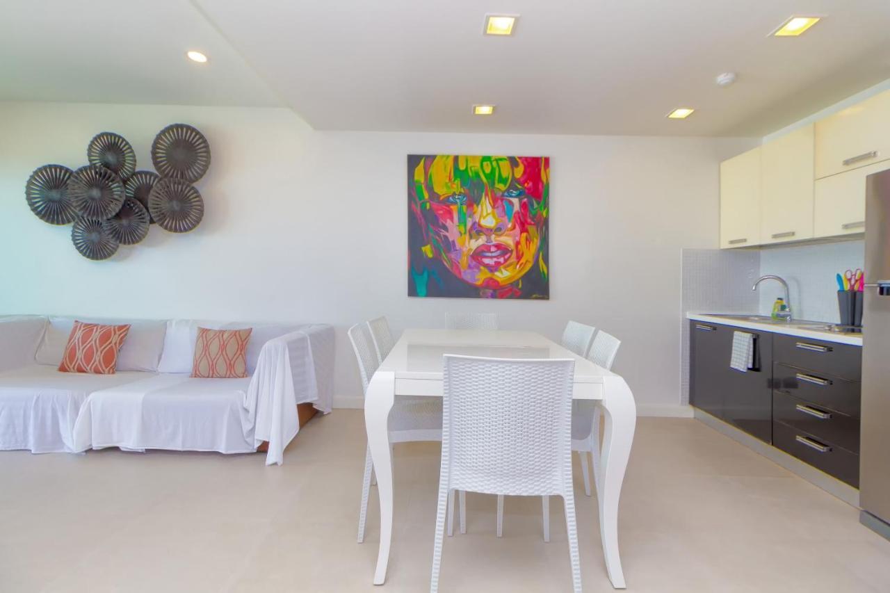 Premium Two-Bedroom Karon Butterfly Suite With Panoramic Sea Views" Luaran gambar